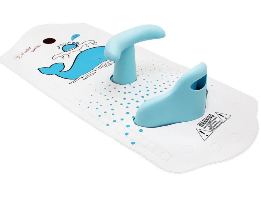 Roxy Kids anti-slip mat with high chair